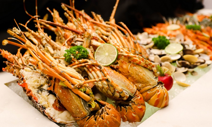 Đón mùa đẹp nhất năm tại một trong những khu nghỉ dưỡng tuyệt vời nhất đảo ngọc