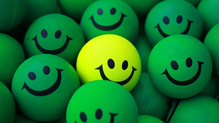 Video: Ngày Cá tháng 4, giới trẻ đùa thế nào?