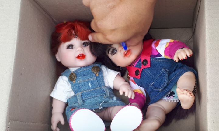 Cần Thơ: Cô gái 24 tuổi bán hàng chục búp bê nghi kumanthong