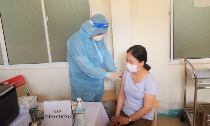 Đà Nẵng triển khai tiêm vaccine COVID-19 thế nào?