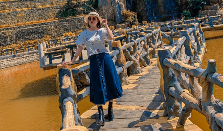 Hồ Thúy Diệu Shop cung cấp thời trang trung niên đẹp và chất lượng