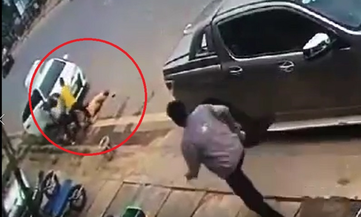 Khống chế cặp vợ chồng vận chuyển ma túy ở Hòa Bình, 2 chiến sĩ CSGT bị thương