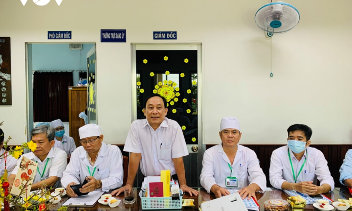 Giám đốc bệnh viện thuê giang hồ đánh ghen, giết nhầm người