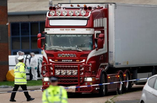 Một người Việt bị dẫn độ sau vụ 39 di dân chết trên container ở Anh