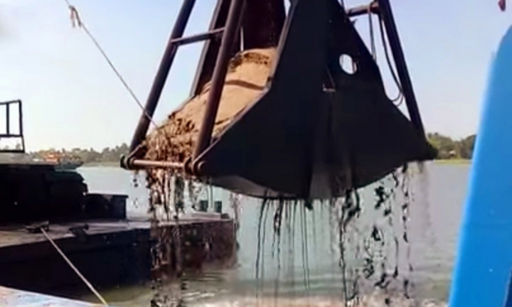 Vì sao mỏ cát giá khởi điểm 7,2 tỷ đồng, doanh nghiệp trúng thầu gấp 390 lần?