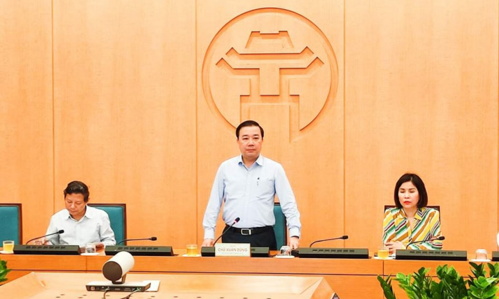 Hà Nội dự kiến tiêm vaccine COVID-19 cho 350.000 người trong năm 2021