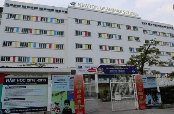 Sức khỏe của hàng loạt học sinh ở Hà Nội phải nhập viện nghi do ngộ độc