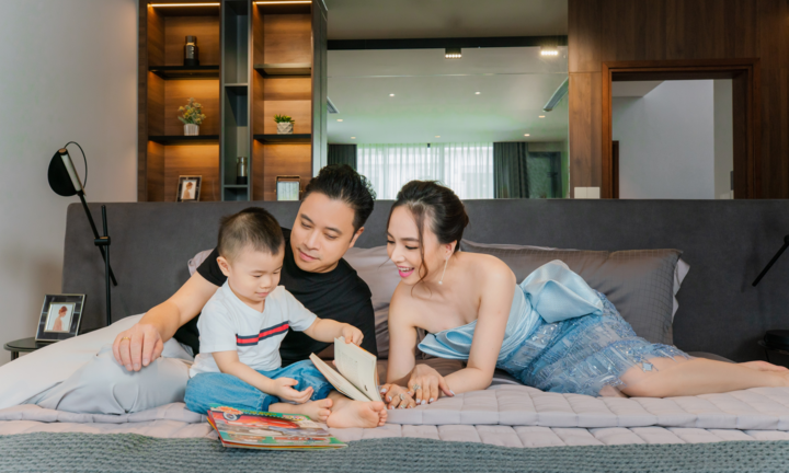 Đạo diễn triệu đô màn ảnh Việt - Victor Vũ kể chuyện chăm con