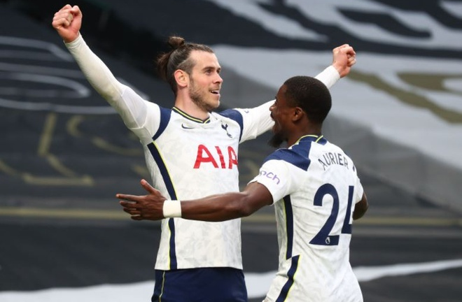 Mourinho bị sa thải, nhiều cầu thủ Tottenham ăn mừng