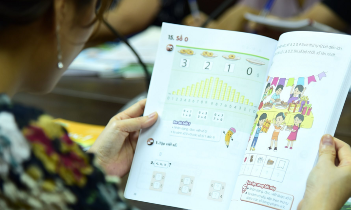 Vì sao nhiều địa phương chưa công bố kết quả chọn sách giáo khoa dù quá hạn?