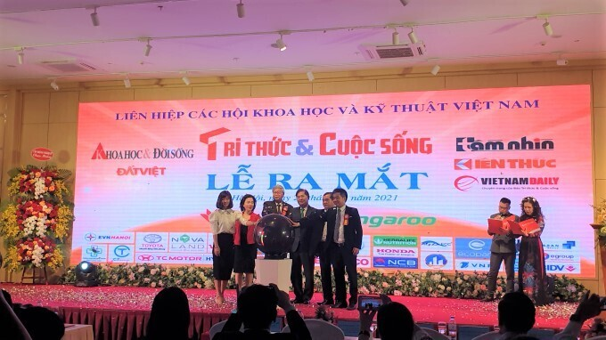Ra mắt Báo Tri thức và Cuộc sống