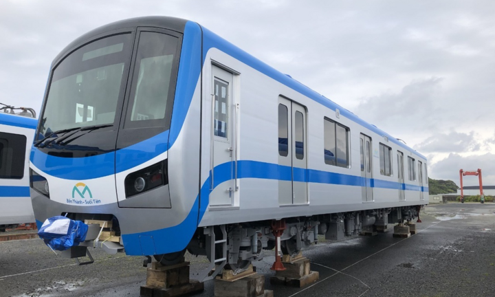 2 đoàn tàu metro số 1 rời Nhật Bản hôm nay