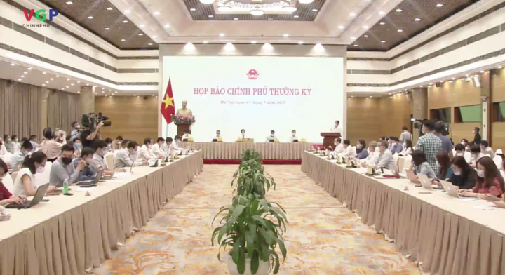 TRỰC TIẾP: Họp báo Chính phủ thường kỳ tháng 4