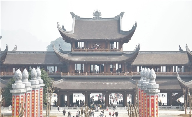 Hải Dương tìm người đi chùa Tam Chúc, siêu thị và bệnh viện có COVID-19