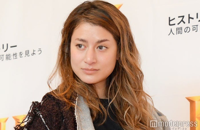 Nữ người mẫu vạch trần tội ác tình dục trong làng giải trí Nhật Bản