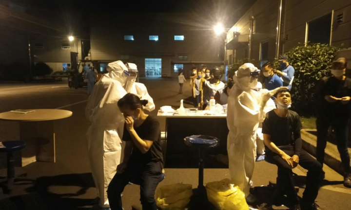 Bắc Giang: 2 công nhân KCN Vân Trung dương tính SARS-CoV-2