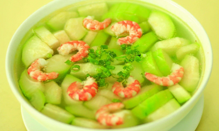 Món ngon mỗi ngày: Canh bí xanh nấu tôm tươi