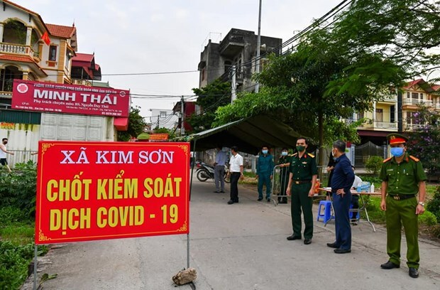 Video: Xã Kim Sơn, Gia Lâm có thể là ổ dịch COVID-19 siêu lây nhiễm