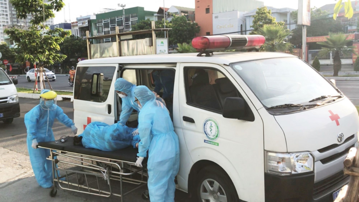 Mổ cấp cứu thành công cho sản phụ trong khu cách ly ở Đà Nẵng