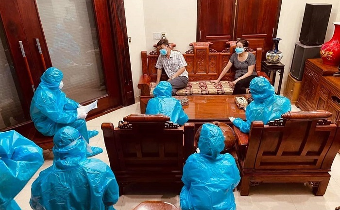 Không khai báo bệnh nhân COVID-19, y sĩ về hưu bị phạt 57 triệu đồng