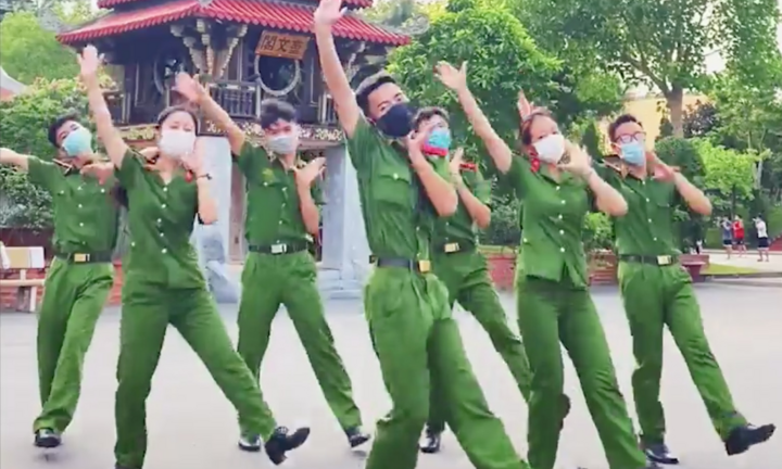 Điệu nhảy 'Tôi đi bầu cử' của sinh viên Học viện Cảnh sát gây sốt cộng đồng mạng