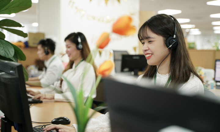 Tổng đài VPBank được vinh danh Trải nghiệm Khách hàng xuất sắc nhất