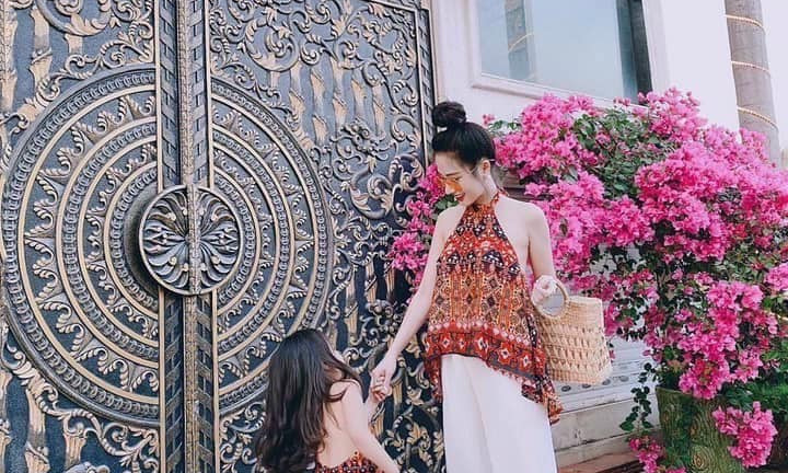 Hồng Cò Boutique - Thương hiệu thời trang hiện đại dành cho giới trẻ