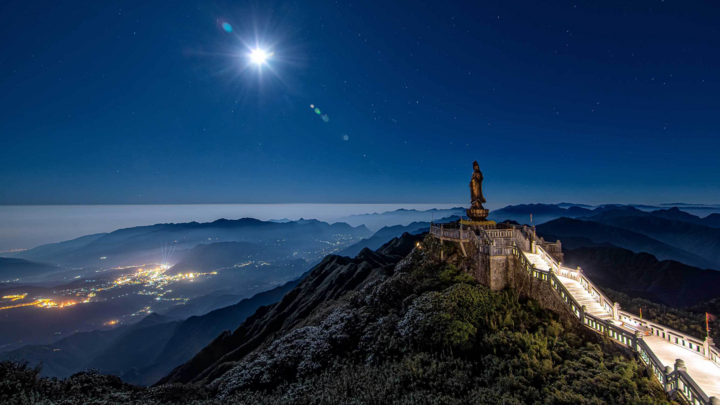 Chuyện chưa kể sau những bức ảnh Fansipan đẹp mãn nhãn