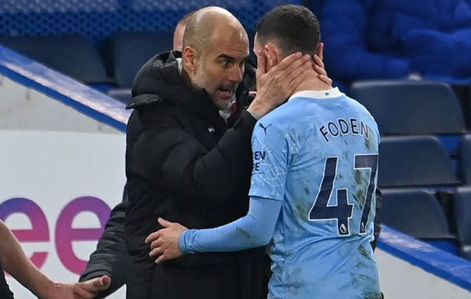 Man City vs Chelsea: Guardiola trông cậy vào thần đồng nước Anh