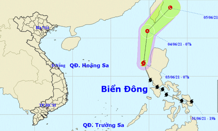 Bão Choi-Wan giật cấp 10 đi vào Biển Đông, trở thành cơn bão số 1 năm 2021