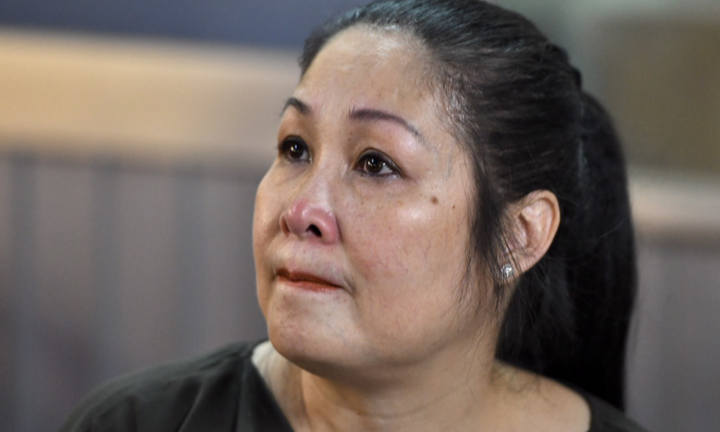 NSND Hồng Vân xin lỗi chuyện quảng cáo trên trang cá nhân