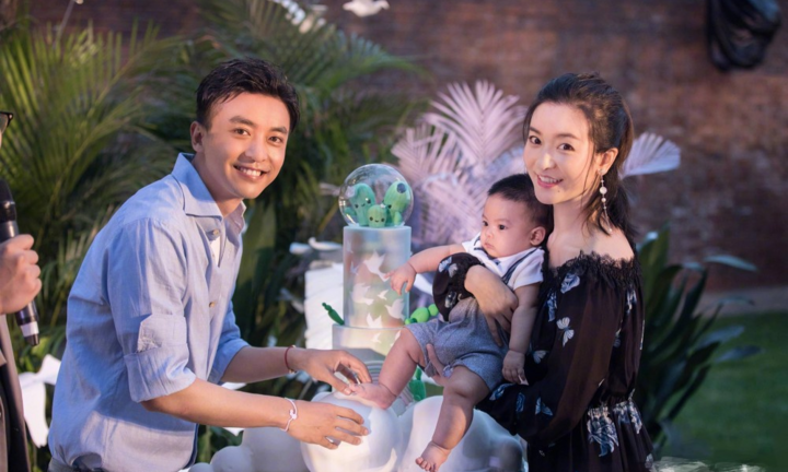 Tiểu Yến tử của 'Tân Hoàn Châu cách cách' nói gì trước tin đồn ly hôn?