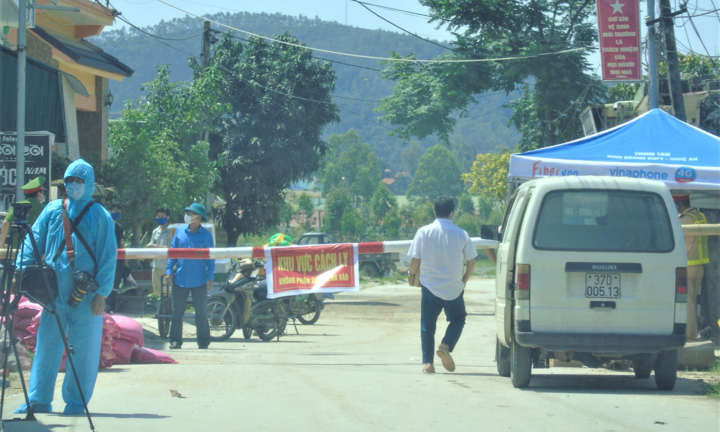 Khai báo y tế gian dối, nam thanh niên ở Nghệ An bị phạt 15 triệu đồng