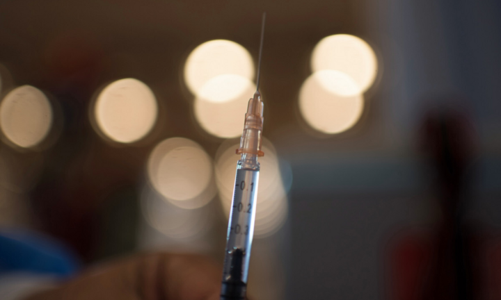 Nga nêu xác suất nhiễm COVID-19 sau khi tiêm vaccine