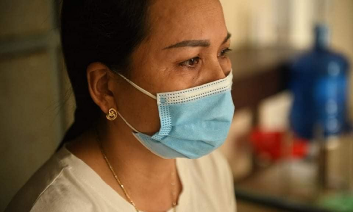 Xúc động lá thư gửi bác sĩ của người mẹ có con mắc COVID-19 nguy kịch 