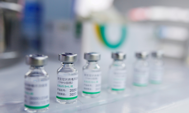 Trung Quốc triển khai thử nghiệm lâm sàng vaccine COVID-19 dạng xịt