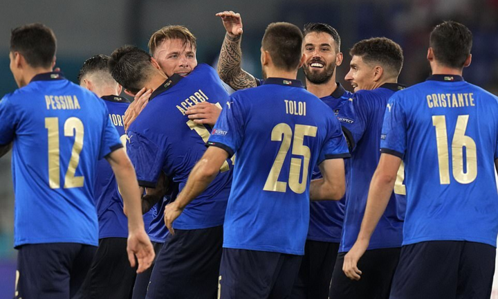 EURO 2020: Tuyển Italy không còn là bông hoa hồng trên khối bê tông