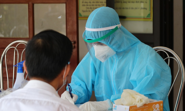 Hà Tĩnh khẩn cấp tìm người liên quan bệnh nhân COVID-19