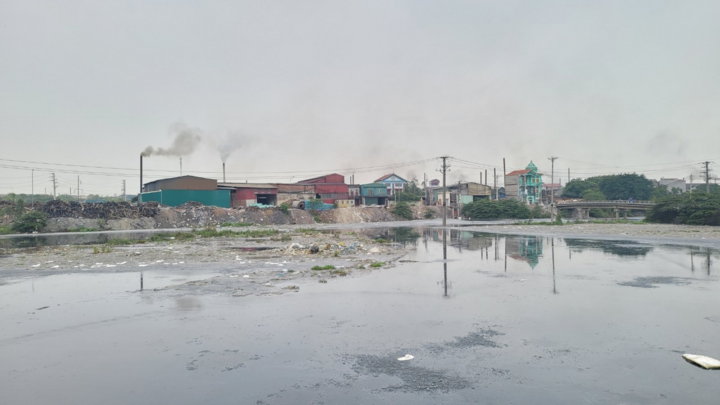 Tiếp tục đóng cửa 97 doanh nghiệp ở làng giấy Phong Khê, Bắc Ninh