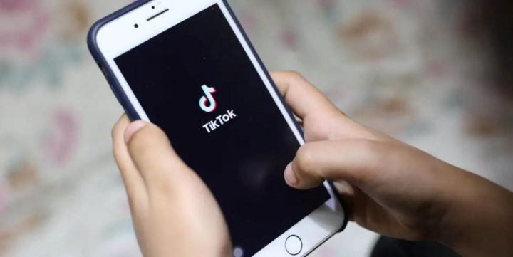 Bắt chước thử thách trên TikTok, bé trai 9 tuổi thiệt mạng thương tâm