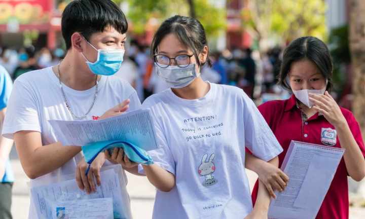 Trường THPT chuyên Khoa học Tự nhiên công bố điểm chuẩn vào lớp 10