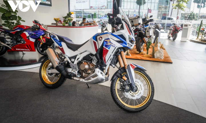 Cận cảnh Honda Africa Twin Adventure Sport giá gần 700 triệu đồng