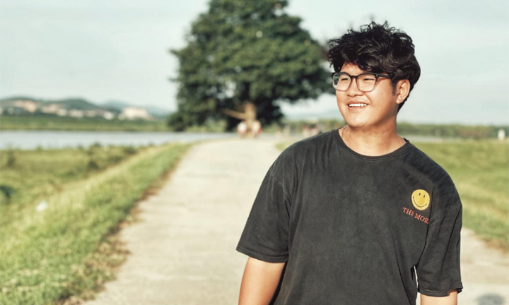 Núi của 'Mùa hoa tìm lại' tiết lộ hậu trường quay phim hài hước