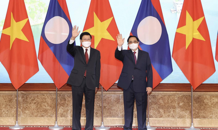 Tổng Bí thư, Chủ tịch nước Lào cảm ơn Việt Nam hỗ trợ chống dịch COVID-19