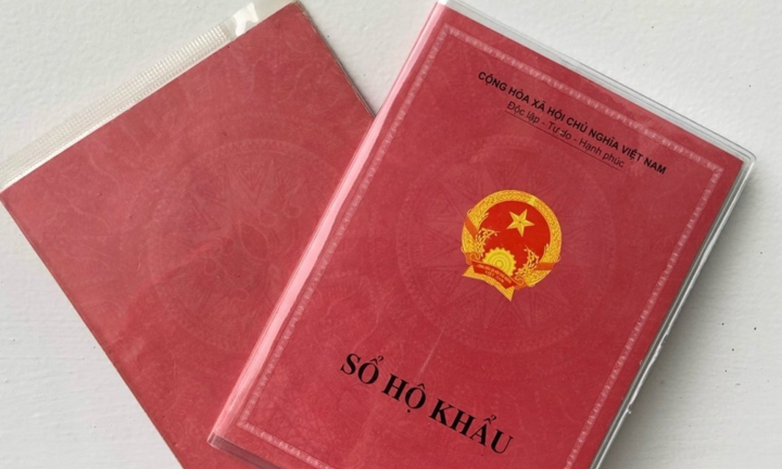 Từ hôm nay, chấm dứt cấp sổ hộ khẩu, sổ tạm trú giấy