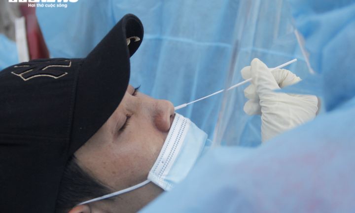 TP.HCM sẽ xét nghiệm tầm soát 100% đối với người có biểu hiện ho, sốt, khó thở