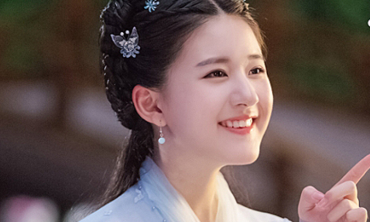 Vì sao 'thánh nữ xuyên không' Triệu Lộ Tư ngày càng bị ghét?