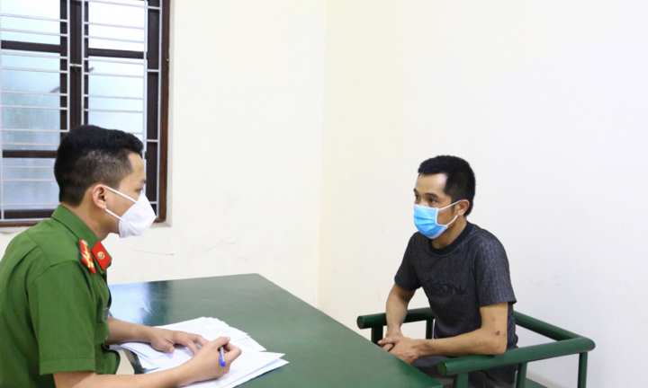 Khởi tố, bắt tạm giam kẻ dùng kiếm tấn công CSGT ở Hà Tĩnh