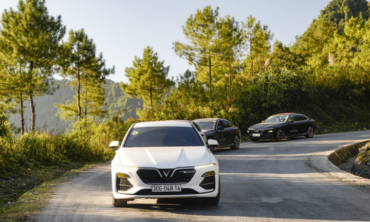 VinFast Lux ưu đãi 'khủng' tới 140 triệu đồng mừng 2 năm chính thức lăn bánh