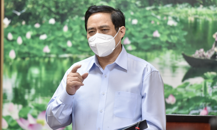 Thủ tướng yêu cầu Long An phải tập trung, ưu tiên số 1 cho phòng chống dịch